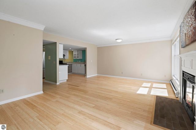 595 Georgetown Place # 12, Traverse City, MI 49684