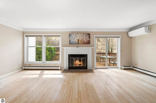 595 Georgetown Place # 12, Traverse City, MI 49684