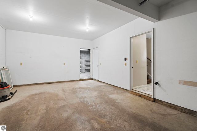 595 Georgetown Place # 12, Traverse City, MI 49684