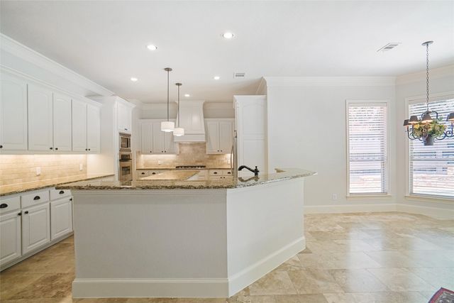 1737 Tuscan Ridge Circle, Southlake, TX 76092