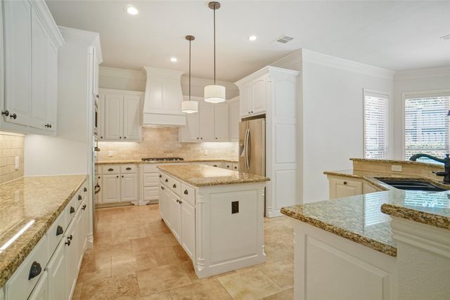 1737 Tuscan Ridge Circle, Southlake, TX 76092