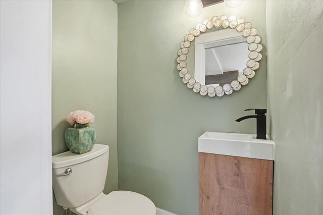 202 N Franklin Avenue, Madison, WI 53705