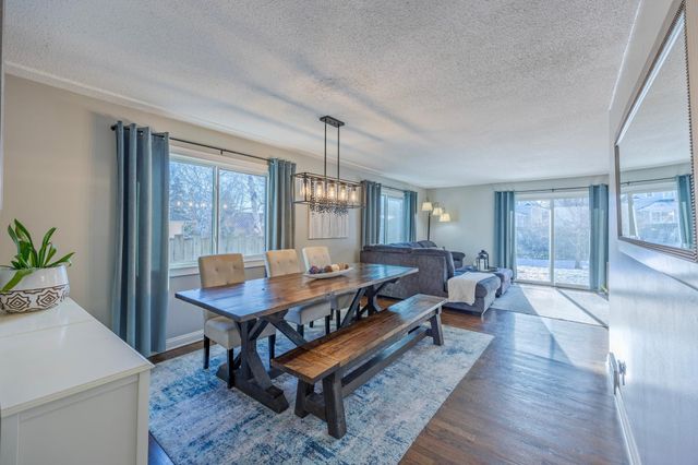 2 Belvidere Street E, Saint Paul, MN 55107