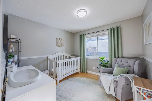 2 Belvidere Street E, Saint Paul, MN 55107