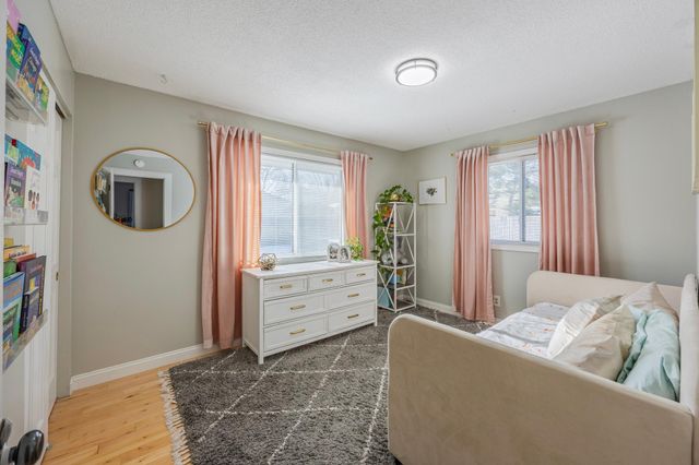 2 Belvidere Street E, Saint Paul, MN 55107