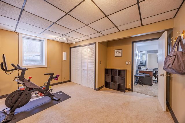 2 Belvidere Street E, Saint Paul, MN 55107