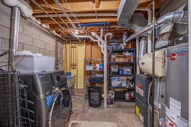 2 Belvidere Street E, Saint Paul, MN 55107