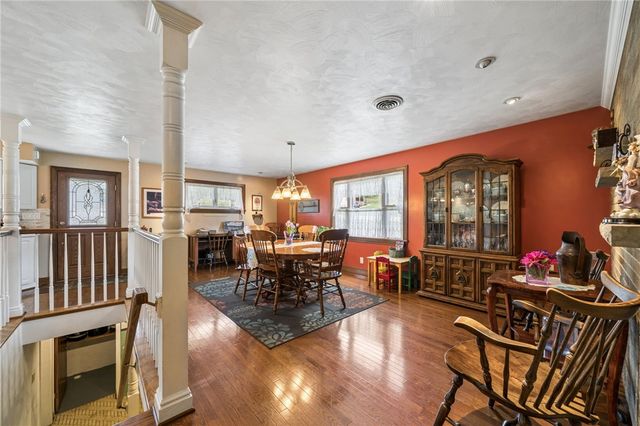 1416 Brinkerton Rd, Hempfield Twp, PA 15601