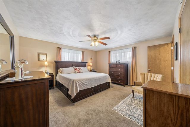 1416 Brinkerton Rd, Hempfield Twp, PA 15601