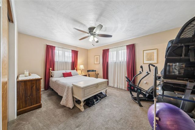 1416 Brinkerton Rd, Hempfield Twp, PA 15601