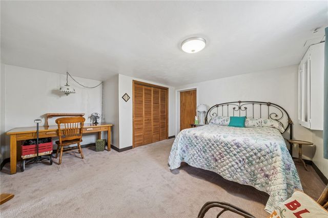 1416 Brinkerton Rd, Hempfield Twp, PA 15601