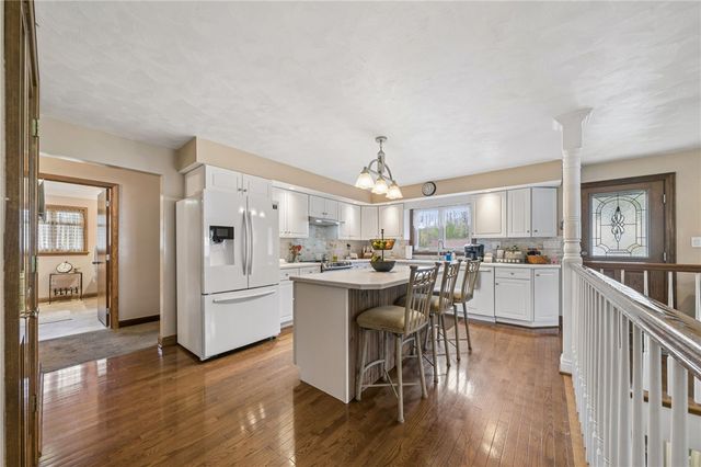 1416 Brinkerton Rd, Hempfield Twp, PA 15601