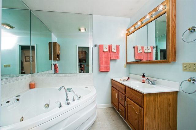 707 Cherry Blossom Court, Murrysville, PA 15626