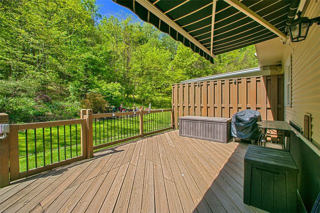 707 Cherry Blossom Court, Murrysville, PA 15626