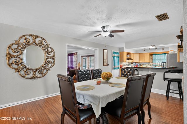 6191 HILL VIEW Court, Jacksonville, FL 32244
