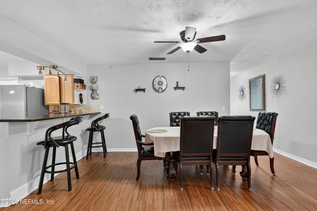 6191 HILL VIEW Court, Jacksonville, FL 32244