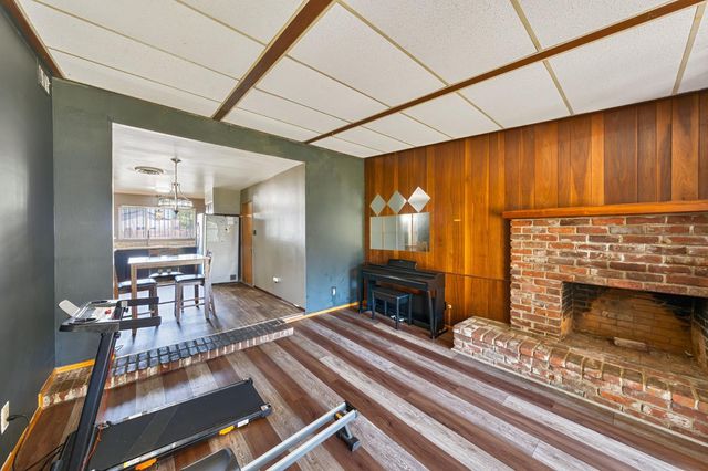 5205 Ethel Way, Sacramento, CA 95820