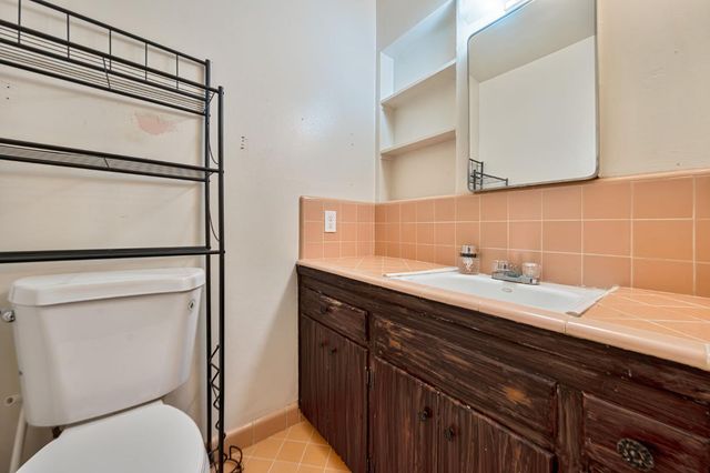 5205 Ethel Way, Sacramento, CA 95820