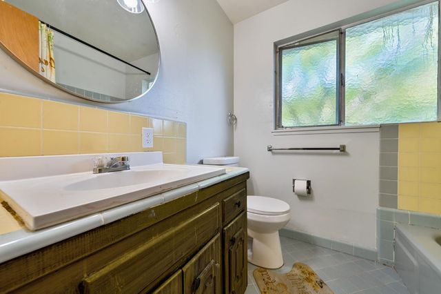 5205 Ethel Way, Sacramento, CA 95820