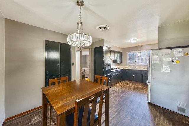 5205 Ethel Way, Sacramento, CA 95820