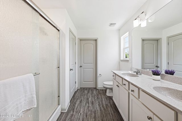 12033 Parkside Vista Ln, Louisville, KY 40229