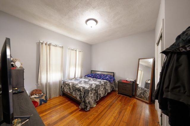 27 Wave Ave C, Revere, MA 02151