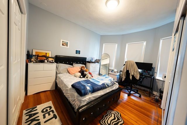 27 Wave Ave C, Revere, MA 02151