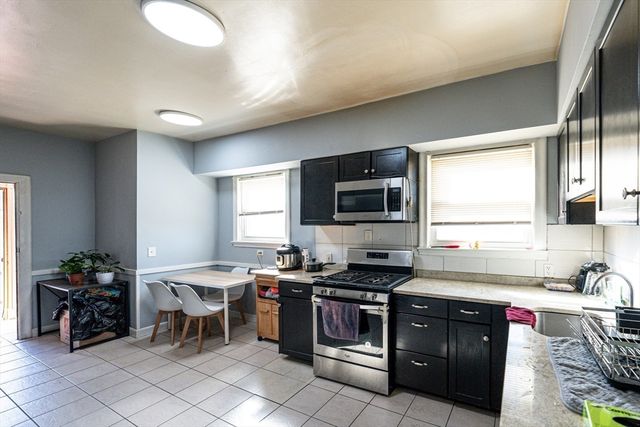 27 Wave Ave C, Revere, MA 02151