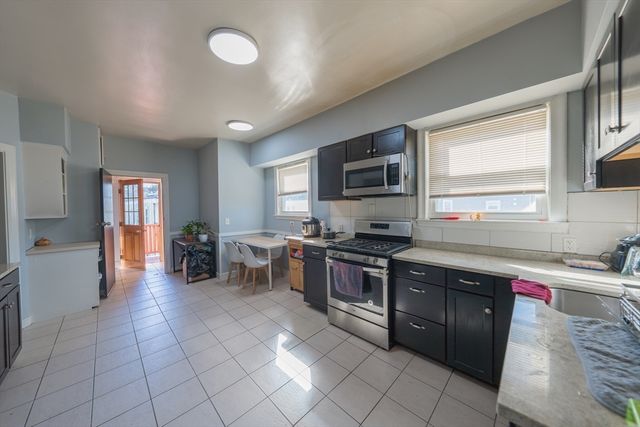 27 Wave Ave C, Revere, MA 02151
