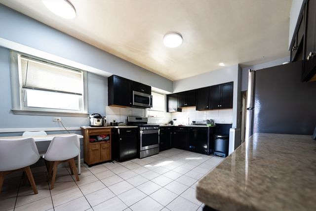 27 Wave Ave C, Revere, MA 02151