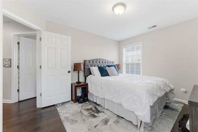 1516 Endurance Hill NW Drive 8, Kennesaw, GA 30152