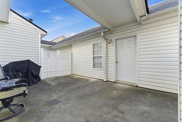 1516 Endurance Hill NW Drive 8, Kennesaw, GA 30152