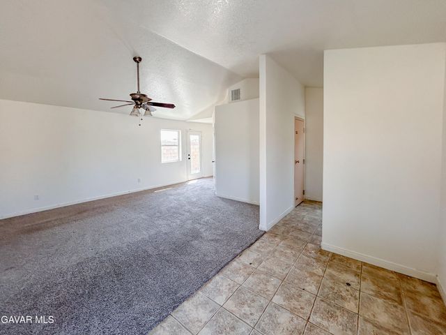 21850 101st Street, California City, CA 93505