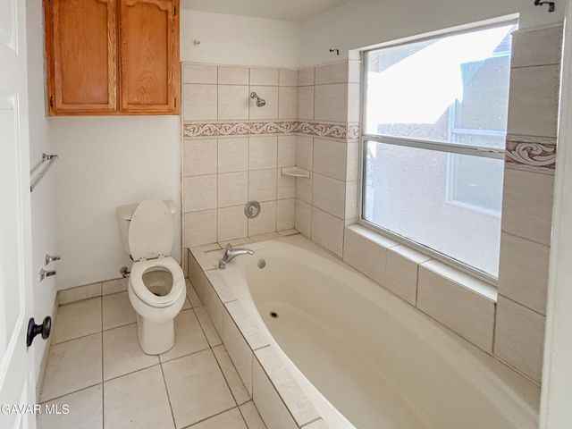 21850 101st Street, California City, CA 93505