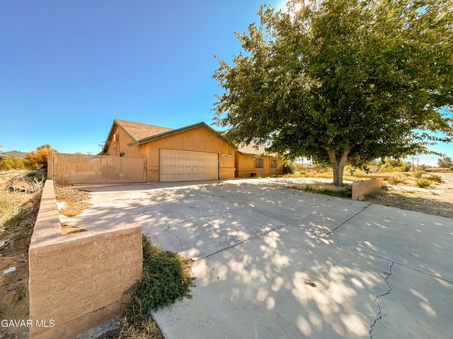 21850 101st Street, California City, CA 93505