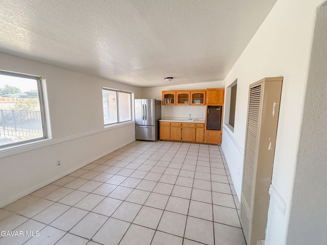 21850 101st Street, California City, CA 93505