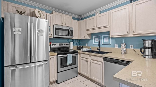 1117 W Lagoon Avenue 11, Gulf Shores, AL 36542