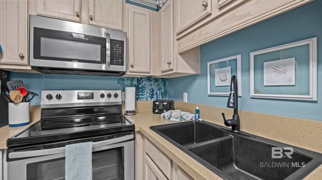 1117 W Lagoon Avenue 11, Gulf Shores, AL 36542