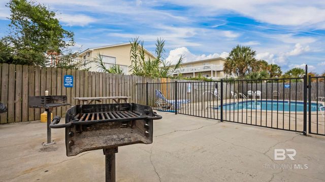 1117 W Lagoon Avenue 11, Gulf Shores, AL 36542