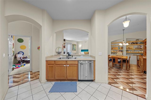 3341 WHITESTONE CIRCLE 203, Kissimmee, FL 34741