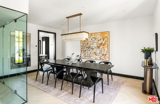 10932 Savona Road, Los Angeles, CA 90077