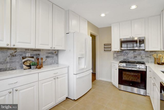 1121 WESTMORELAND RD, Alexandria, VA 22308