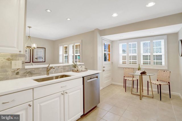 1121 WESTMORELAND RD, Alexandria, VA 22308