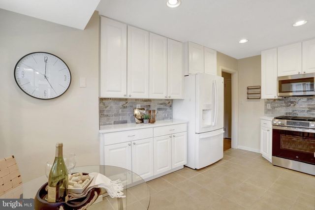 1121 WESTMORELAND RD, Alexandria, VA 22308