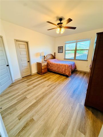 417 Marble Falls Drive, Bryan, TX 77803