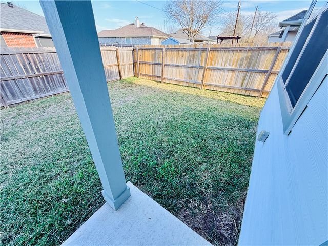 417 Marble Falls Drive, Bryan, TX 77803