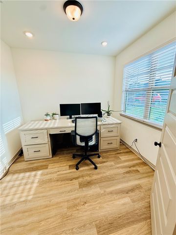 417 Marble Falls Drive, Bryan, TX 77803