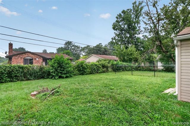 15252 Drysdale Street, Southgate, MI 48195