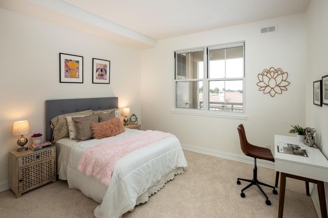 20488 Stevens Creek Boulevard 1607, Cupertino, CA 95014