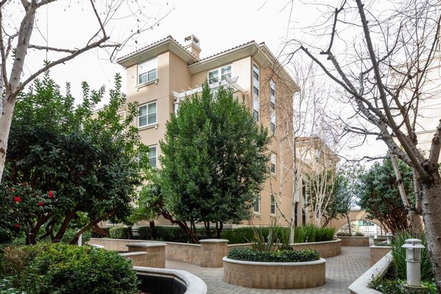 20488 Stevens Creek Boulevard 1607, Cupertino, CA 95014